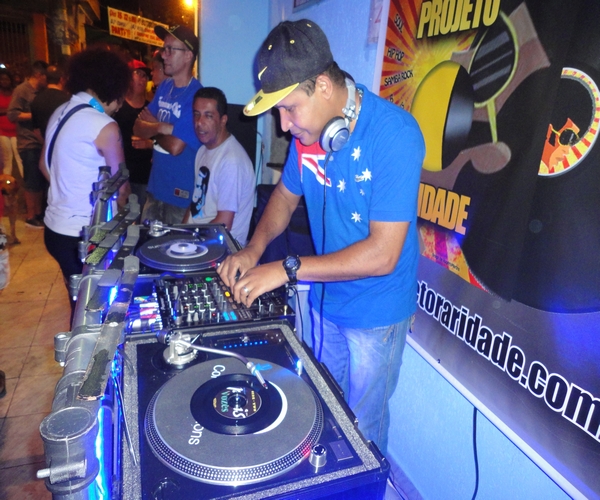 DJ Arlindo